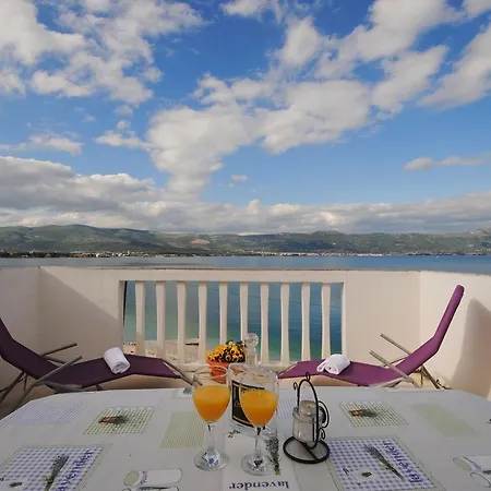 Nevenka Trogir